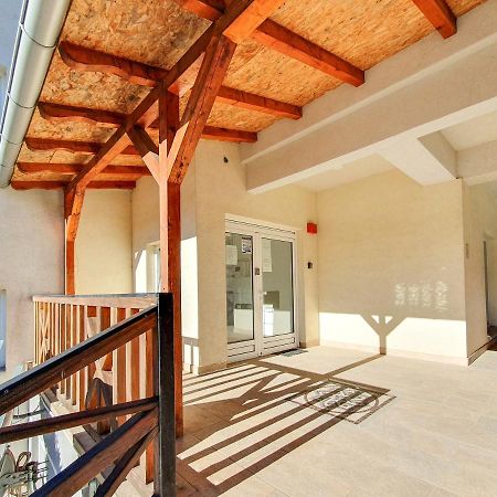 Apartman Cvejic - Suncani Apartmani Brzeće المظهر الخارجي الصورة
